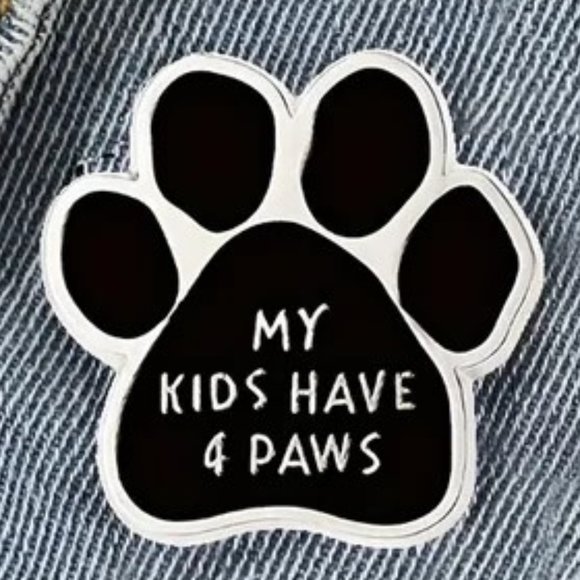 Enamel Pin DOG Mom Paw Brooch Bag My Kids Have 4 Paws Metal Bag Charm Backpack - Picture 3 of 5